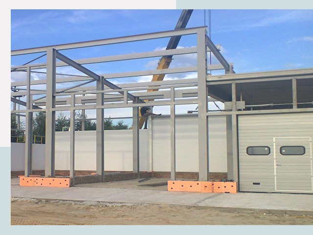 Строительство автосервисов от СтальСтрой-Злв по цене 611 руб.