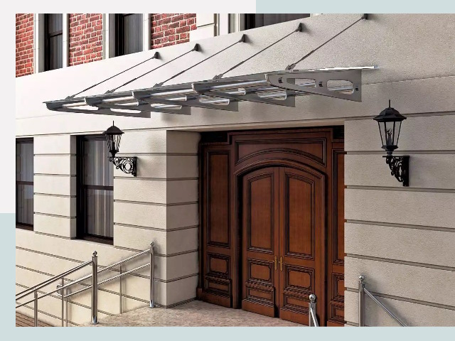 Металлические козырьки от 611 руб. в Узловой